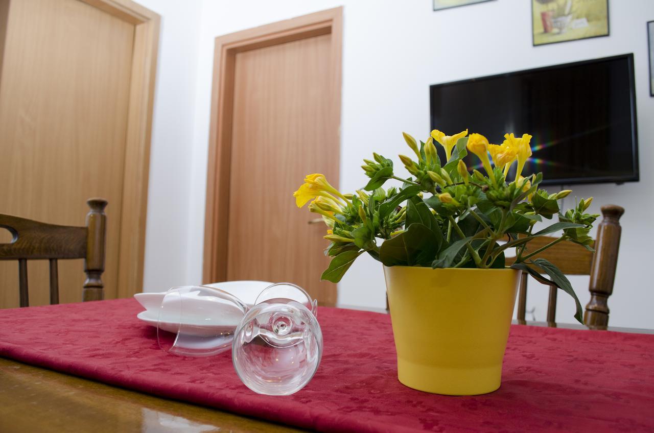 Villa Re3Ca Skopje Ngoại thất bức ảnh